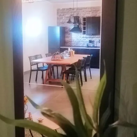 Bed and breakfast Domus 65 3*